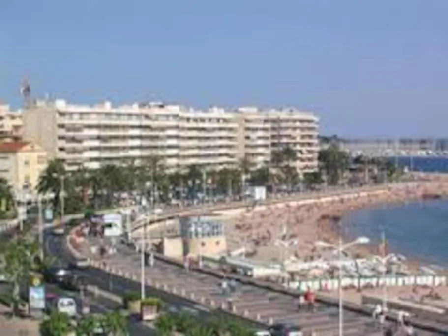 Appartement Les Pieds Dans L'Eau Pour 6 Personnes A Saint-Raphael 0*, Saint-Raphael (Var)