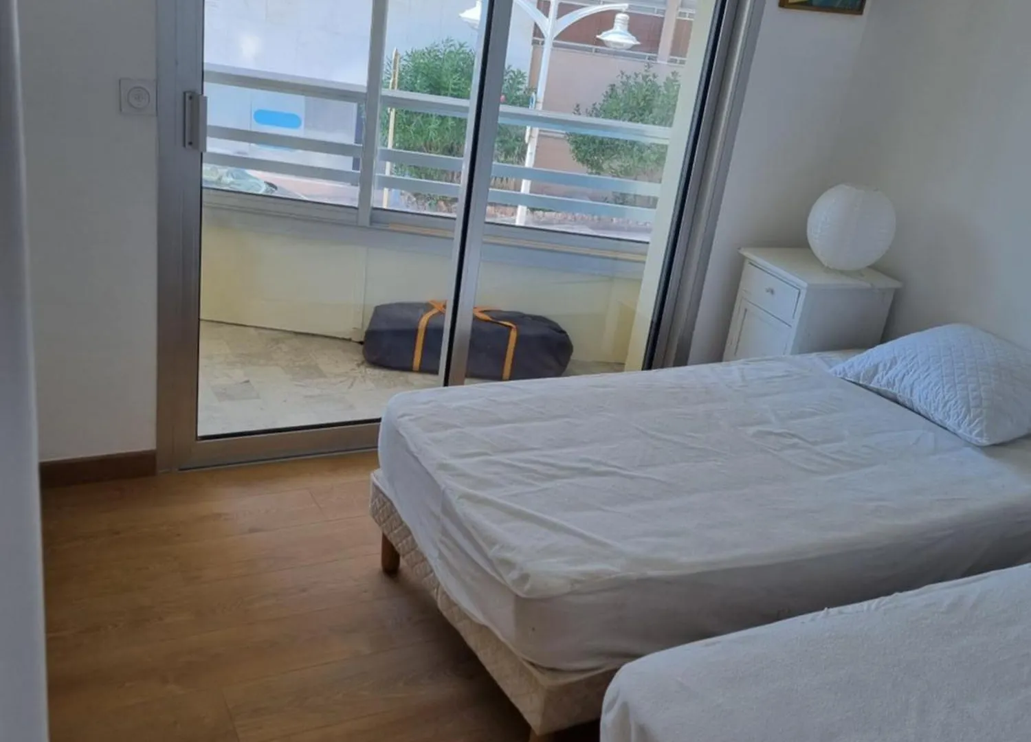 Appartement Les Pieds Dans L'Eau Pour 6 Personnes A Saint-Raphael Apartment Saint-Raphael (Var)